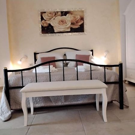 Biancotufo Casa Vacanze קוראטו מראה חיצוני תמונה