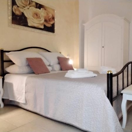 Biancotufo Casa Vacanze קוראטו מראה חיצוני תמונה