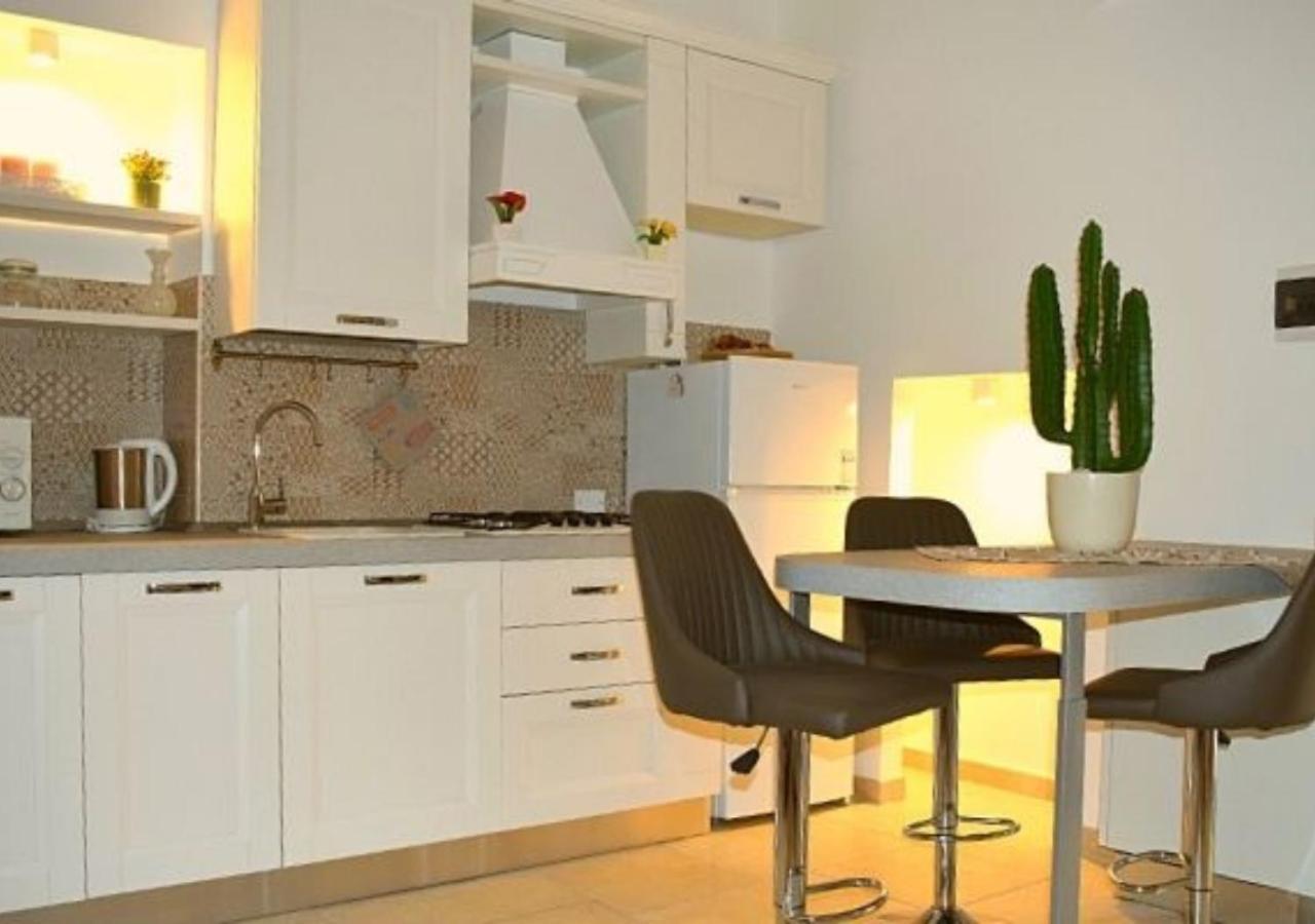 Biancotufo Casa Vacanze קוראטו מראה חיצוני תמונה