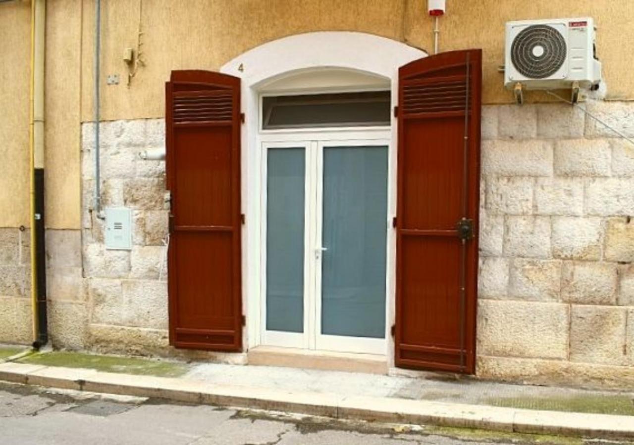 Biancotufo Casa Vacanze קוראטו מראה חיצוני תמונה